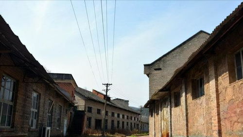 江西公园内藏密一军工厂,曾灯火通明如闹市,现仅剩部分建筑